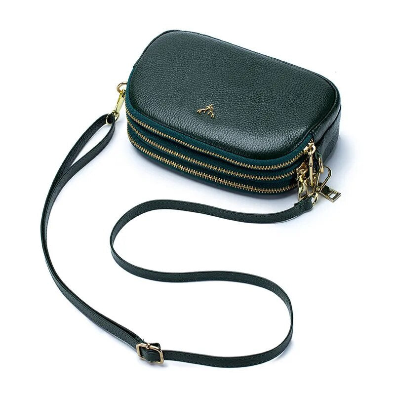 Woman Shoulderbag Shell Bag green