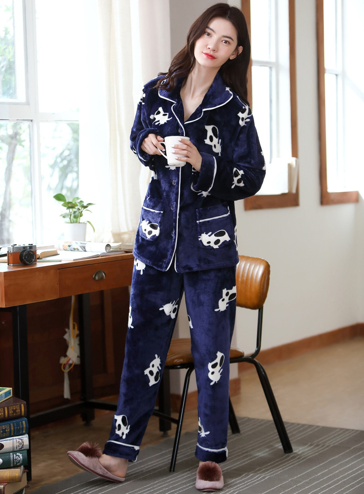 Women Warm Soft Pyjamas Set