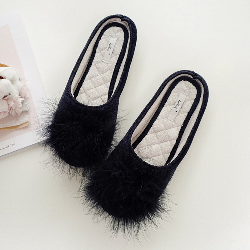 Women Pom pom classic non-slip black Slippers