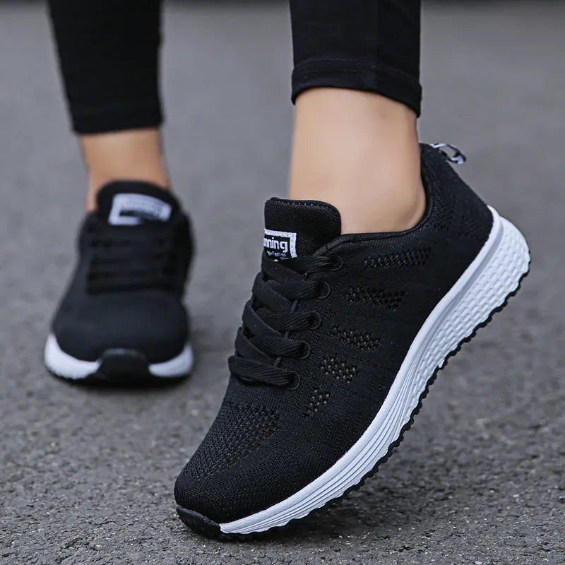 Women's sports shoes elegant trainers