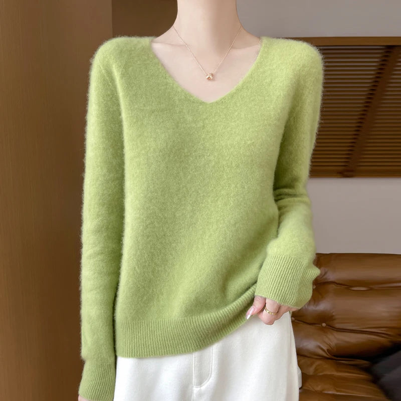 100% Merino Wool V-Neck Sweater Pullover light green CHINA