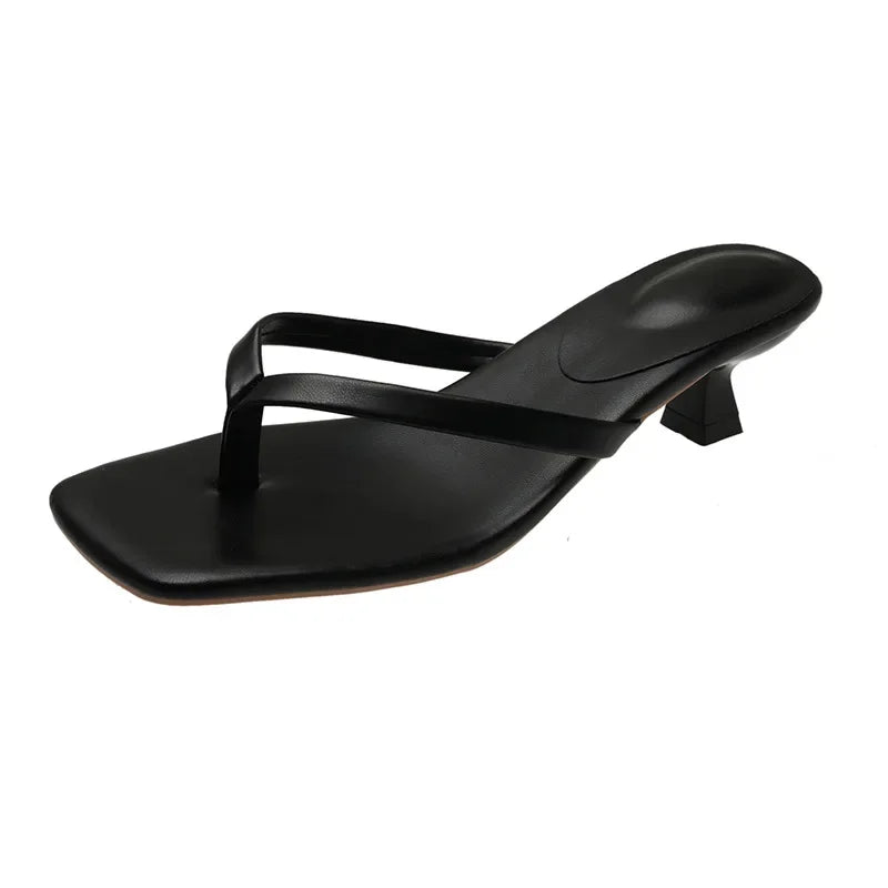 Women's Sandals with Narrow Band and Kitten Heels G-black