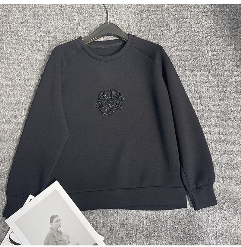 Round Neck  Pullover Sweatshirt