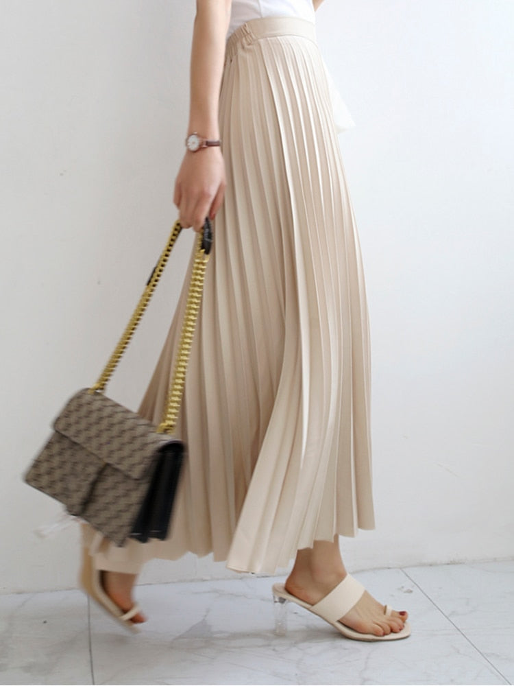Elegant & Chic Solid Pleated Skirt