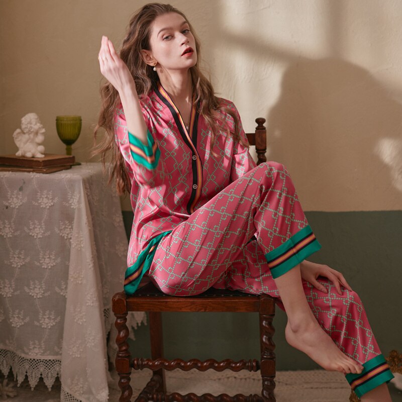 New Style Long Sleeved Women Pajamas Set