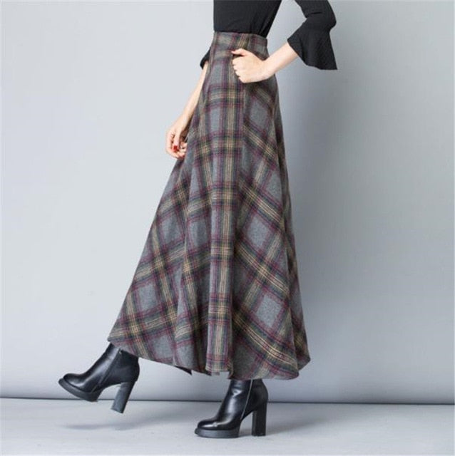 Stylish Maxi Check Winter Skirt Dark gray