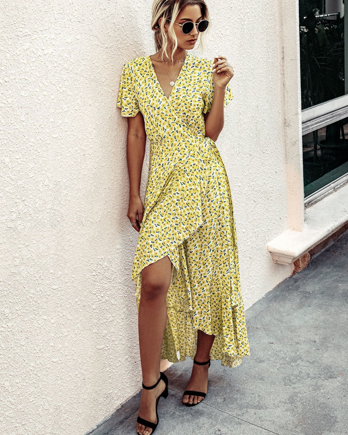 Polka dot Ruffles Short Sleeve Wrap Dress